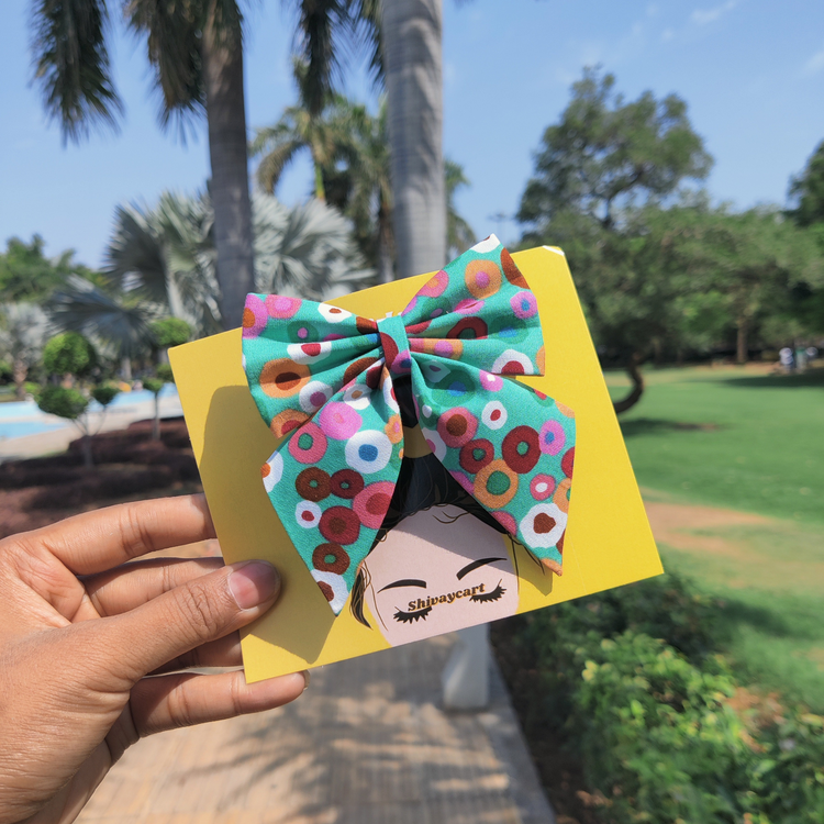 Pigtail Bows